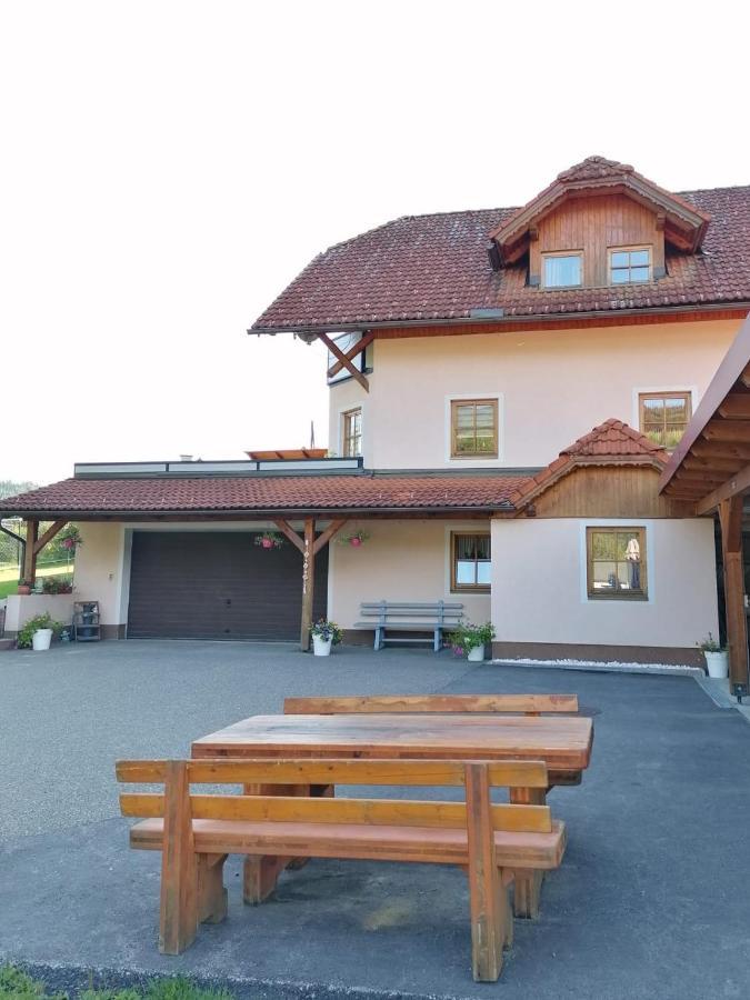 Ferienwohnung Familie Pichler Neumarkt in Steiermark Kültér fotó