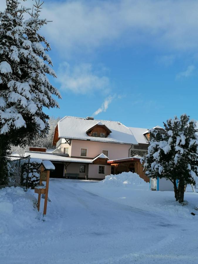 Ferienwohnung Familie Pichler Neumarkt in Steiermark Kültér fotó